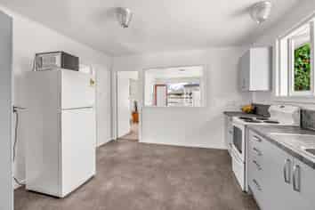 16 Morris Road, Amberley