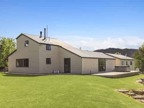 1087 Lake Hawea-Albert Town Road, Lake Hawea