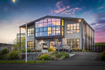 High-spec green star industrial facility