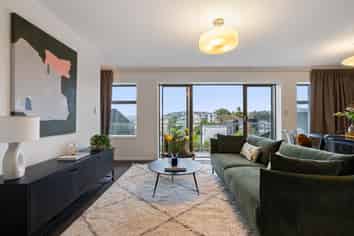 52B Mandalay Terrace, Khandallah