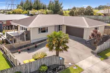 16 Heta Road, Highlands Park