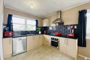 31 Tasman Street, Pukekohe