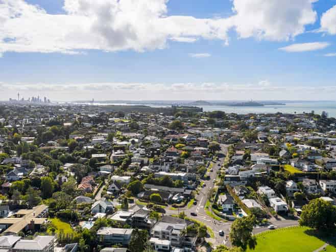 64A Rawhitiroa Road, Kohimarama