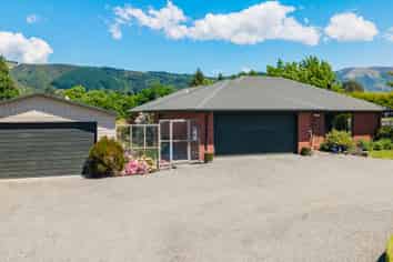 12 Manchester Street, WAIMATE