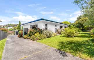 71 Stapleford Crescent, Browns Bay
