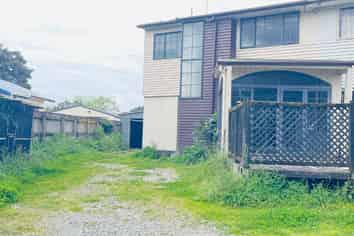 64 Swaffield Road, Papatoetoe