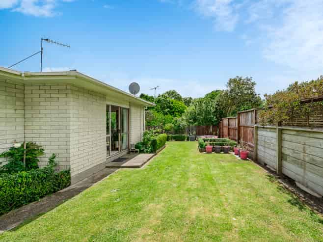 38B Riwai Street, Paraparaumu