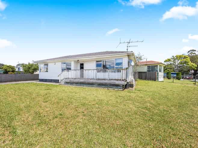58 Thomas Road, Mangere