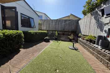 22 Spalding Rise, Golflands