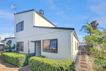 22 Spalding Rise, Golflands