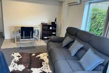 Auckland - Address withheld