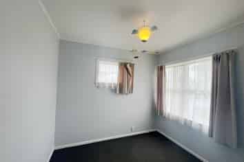 9 Reiman street, New Lynn