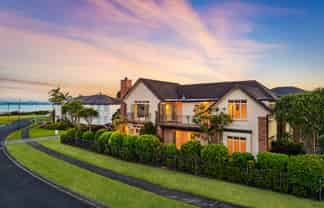 30 Waikura Drive, Te Atatu Peninsula