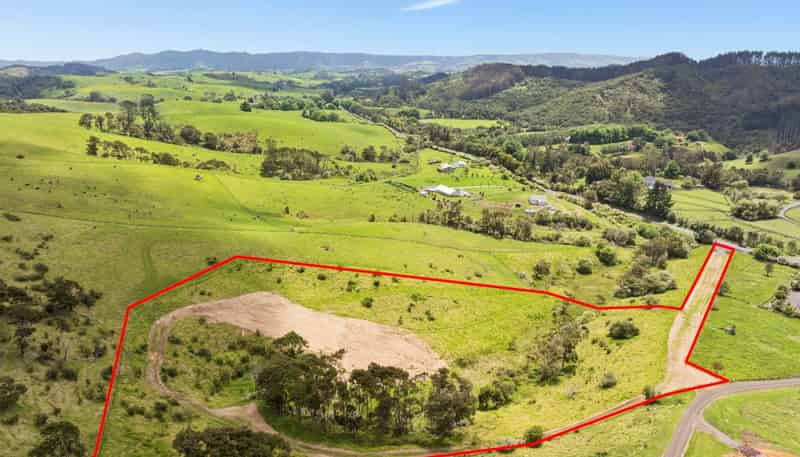 357 Ness Valley Road, Clevedon