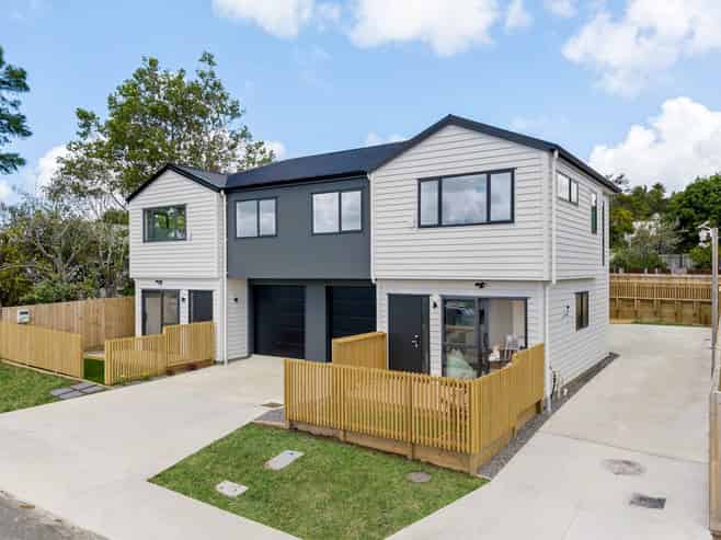 8 Devonshire Road, Unsworth Heights