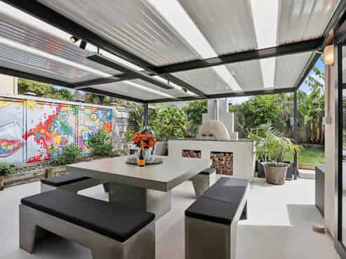 4 Cellarmans Street, Te Atatu Peninsula