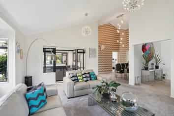 4 Cellarmans Street, Te Atatu Peninsula