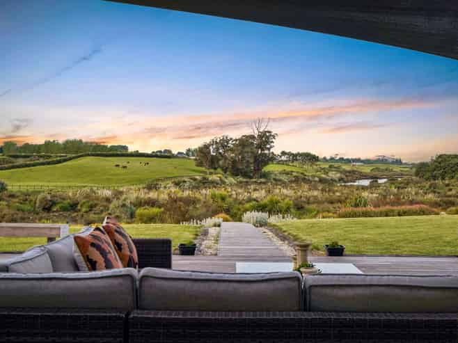 80A Blackbridge Road, Karaka