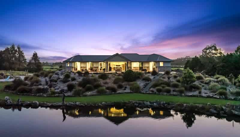 208 Tatton Road, Maungatapere