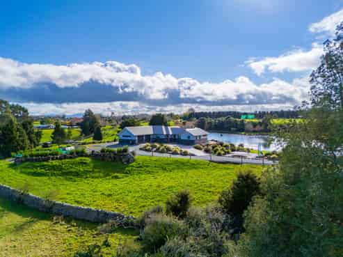 208 Tatton Road, Maungatapere