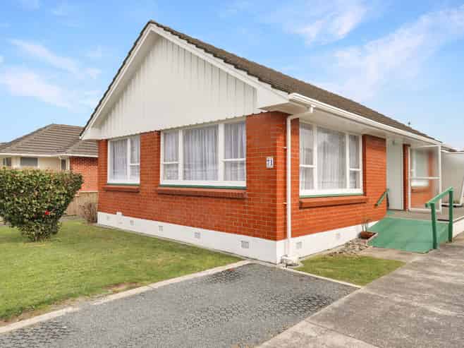 71 Wai-iti Crescent, Woburn