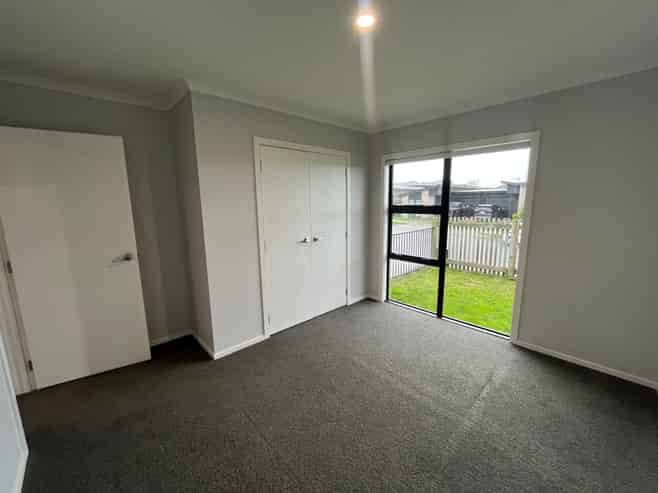 129 Te Manatu Drive, Huntington