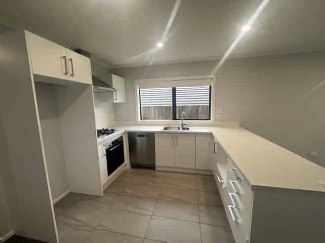 129 Te Manatu Drive, Huntington