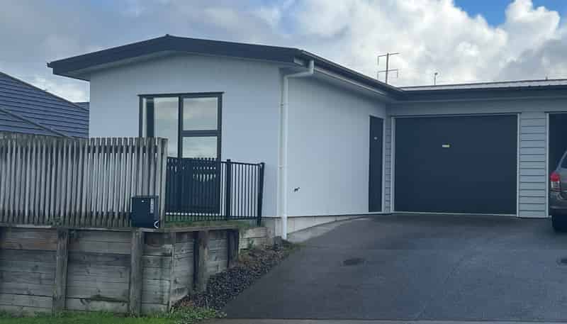 129 Te Manatu Drive, Huntington