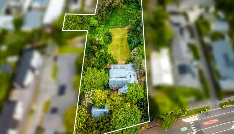 35 Swanns Road, Richmond