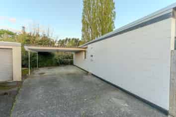 15A Anthony Crescent , Melville