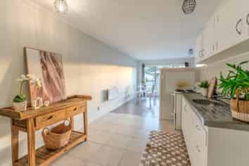 15B Anthony Crescent , Melville