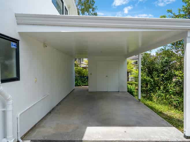 27C Sunnynook Road, Forrest Hill