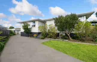 26 Sandbrook Avenue, Otara