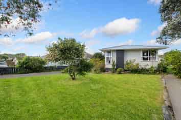 26 Sandbrook Avenue, Otara