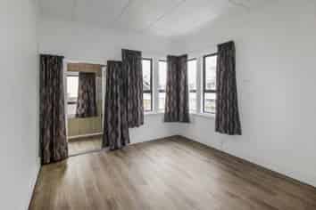 224a Green Lane West, Epsom