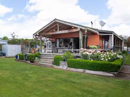 13 Smith Street, Waipukurau and Surrounds