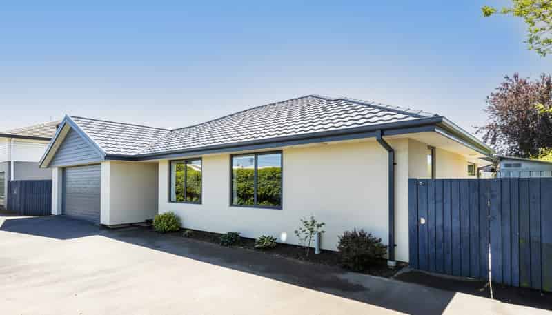 35 Loughton Street, Burwood