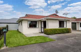 8 Olympic Court, Palmerston North Surrounds