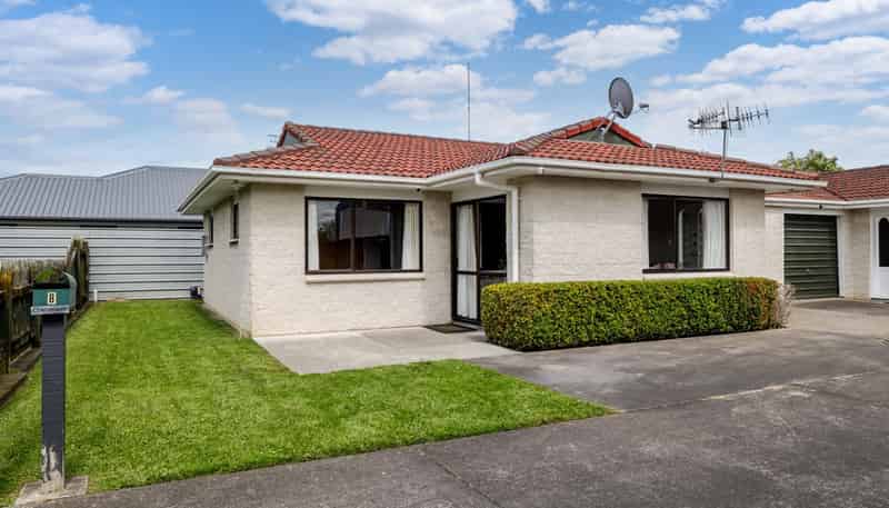 8 Olympic Court, Palmerston North Surrounds