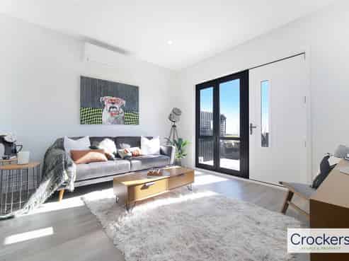 7 Tahere Road, Flat Bush