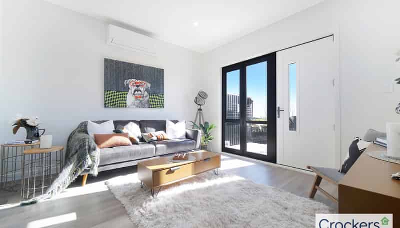 7 Tahere Road, Flat Bush