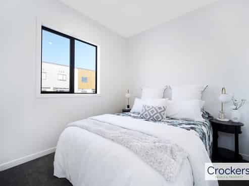 7 Tahere Road, Flat Bush