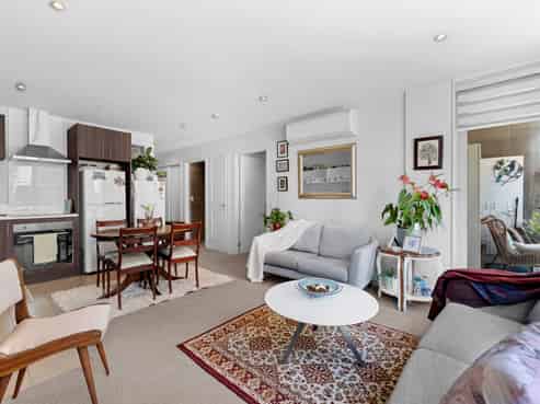 106/3 Rose Garden Lane, Albany