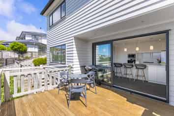 196 Mclintock Street North, Johnsonville