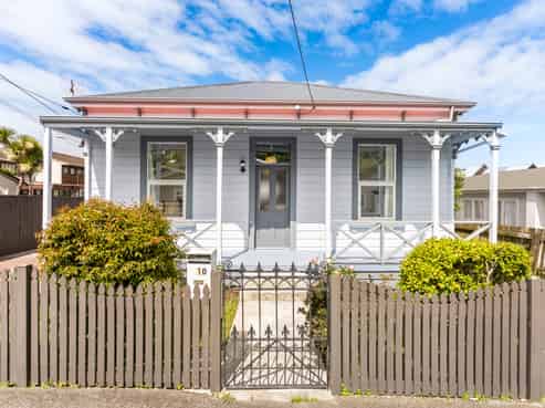 10 Earp Street, Johnsonville