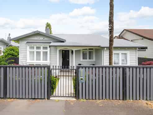 100 Queens Avenue, Frankton