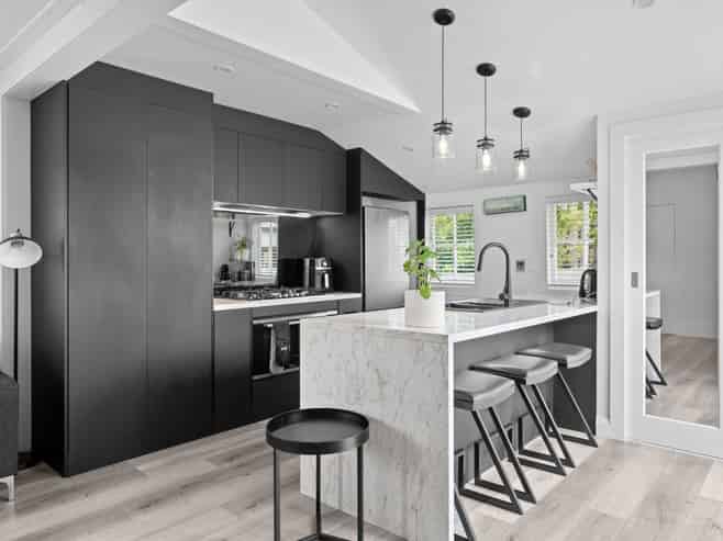 100 Queens Avenue, Frankton