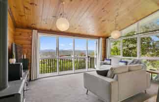 2a Oakleigh Street, Maungaraki