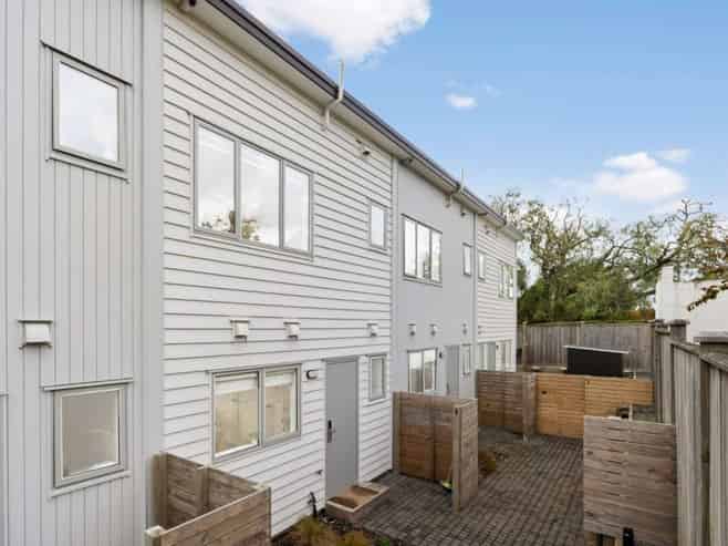 4/5 Woolfield Road, Papatoetoe