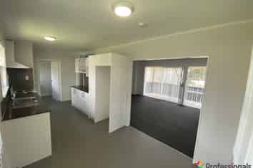 9 Malmo Place, Manurewa